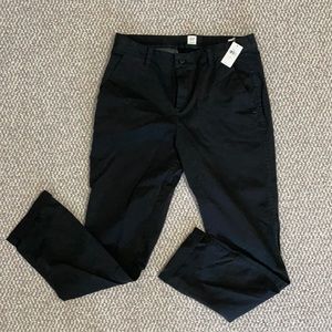 NWT. GAP Black Girlfriend Chinos (new) 8 Tall